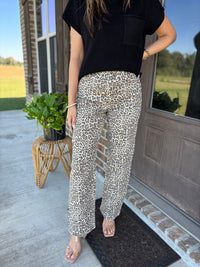 Leopard High Rise Dad Jean - Cello