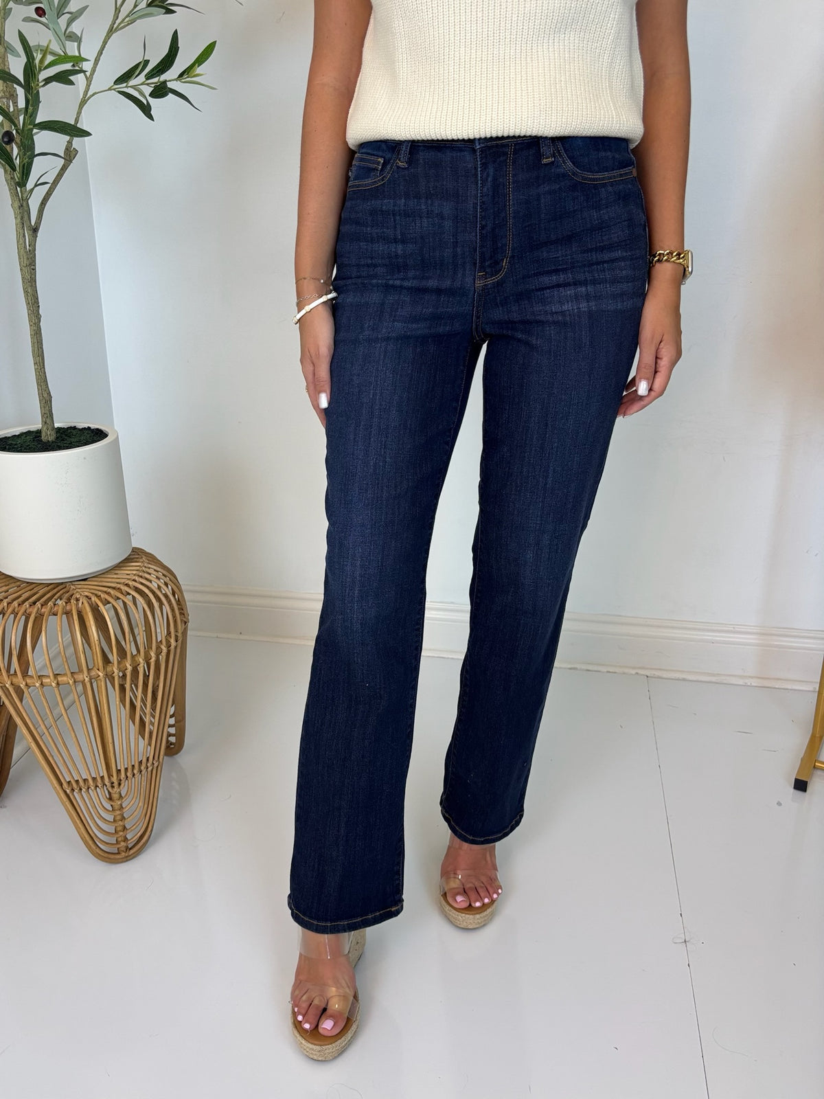 Shiloh Straight Leg Jean - Judy Blue