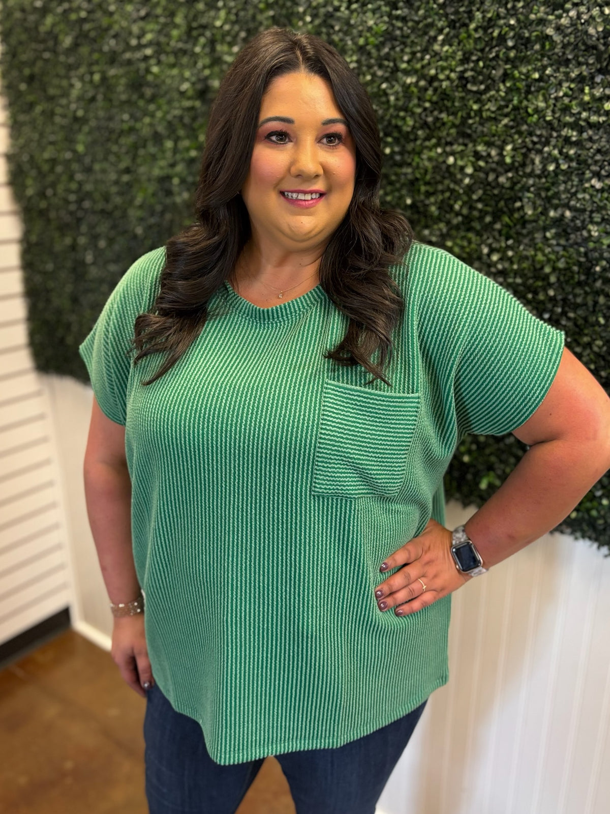 Essential Pocket Top - Plus