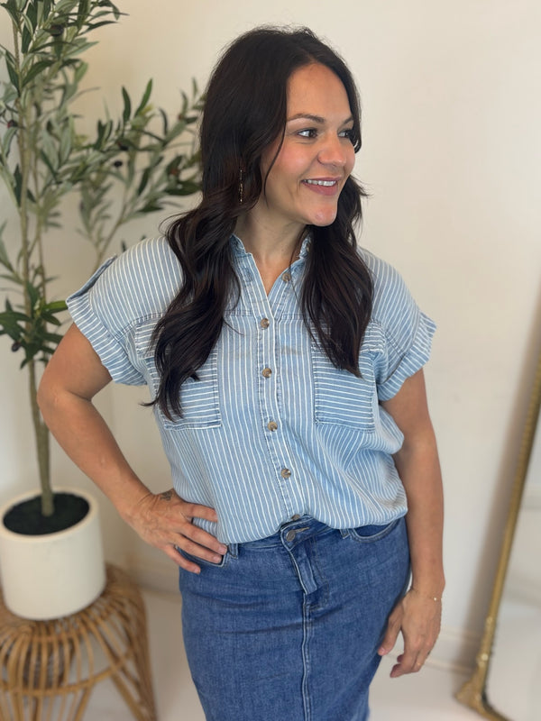 City Stroll Chambray Top