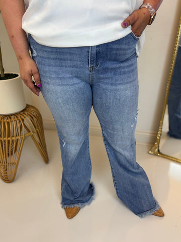 Victoria Vintage Frayed Bootcut Jean - Risen (Plus)
