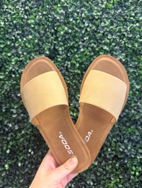 Efron Sandal