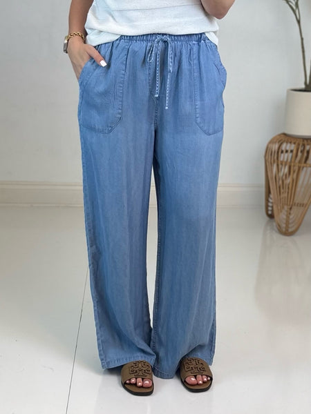 Coastal Couture Chambray Pant