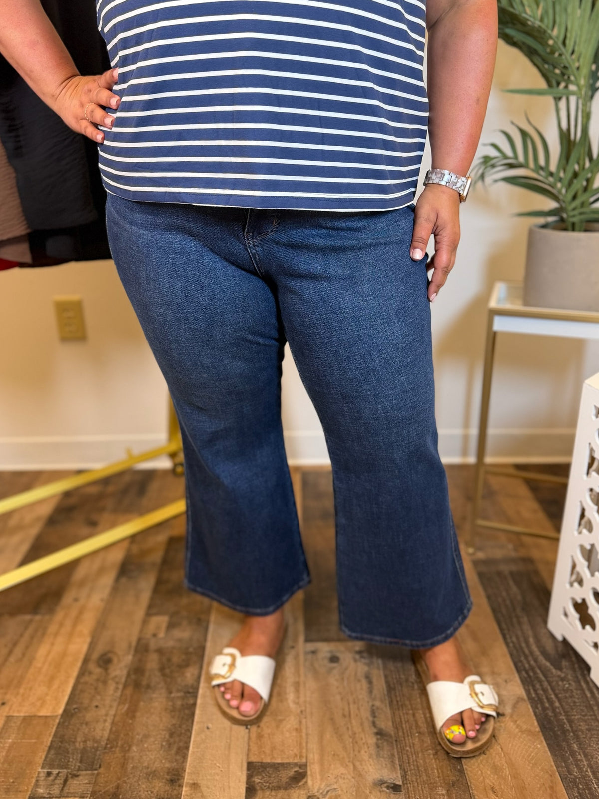 Avery Kick Flare Jean - Judy Blue (Plus)