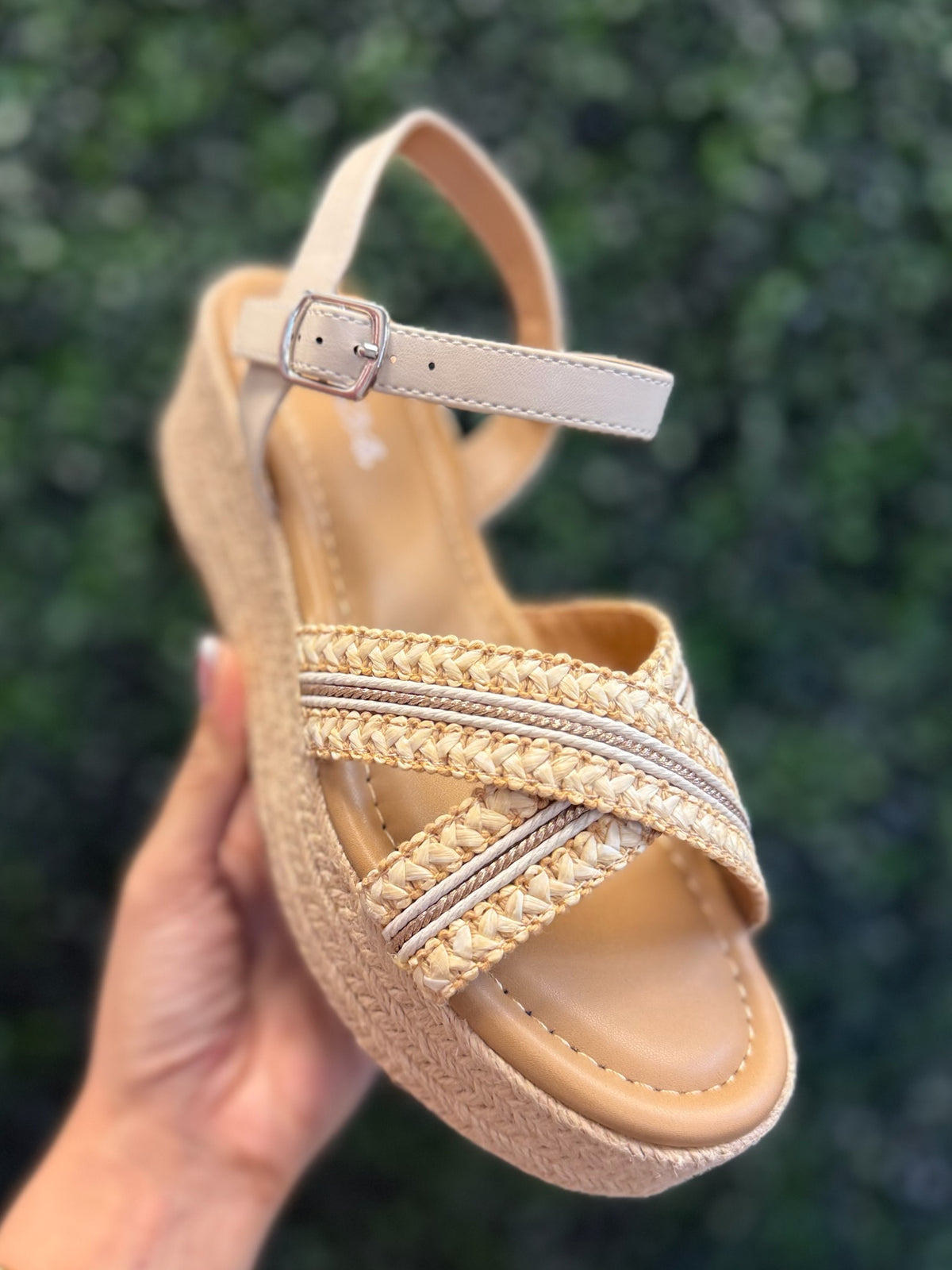 Almafi Platform Sandal