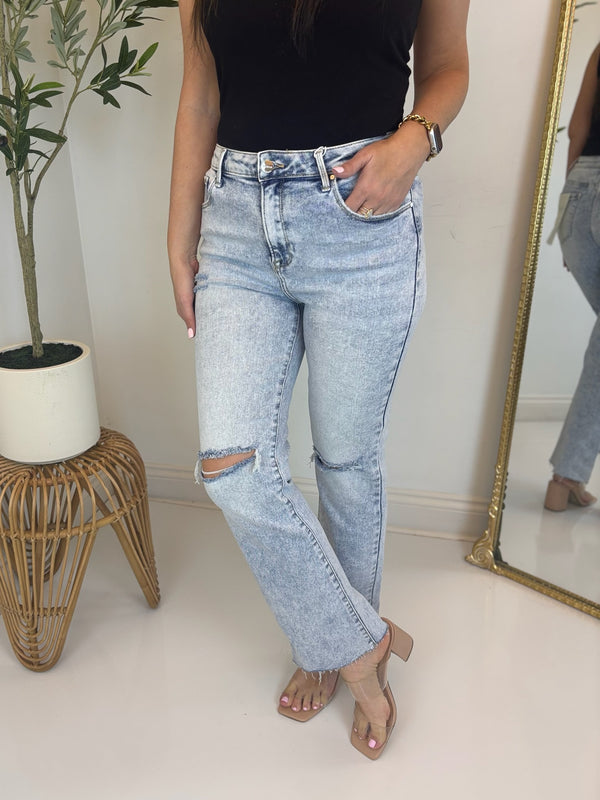 Ana Acid Wash Ankle Straight Jean - Risen