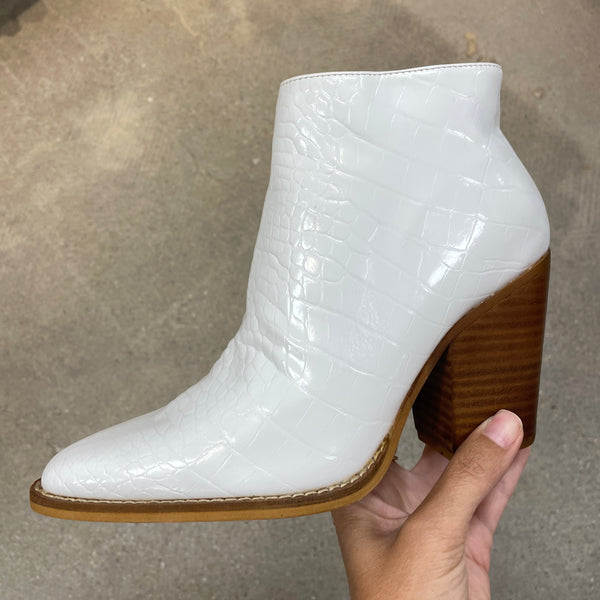 Dalia White Bootie