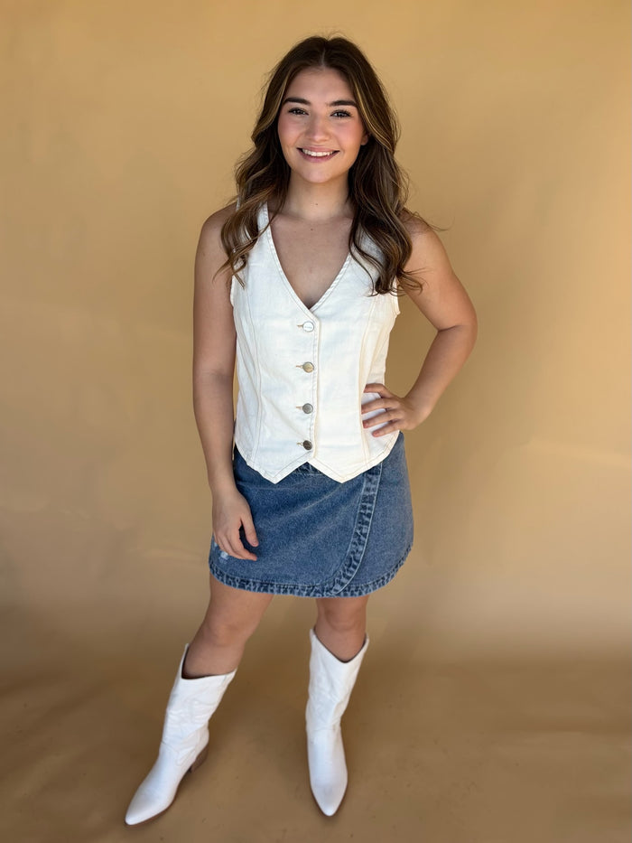 Everyday Edge Denim Vest - Risen