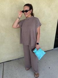 Refined Routine Ribbed Set