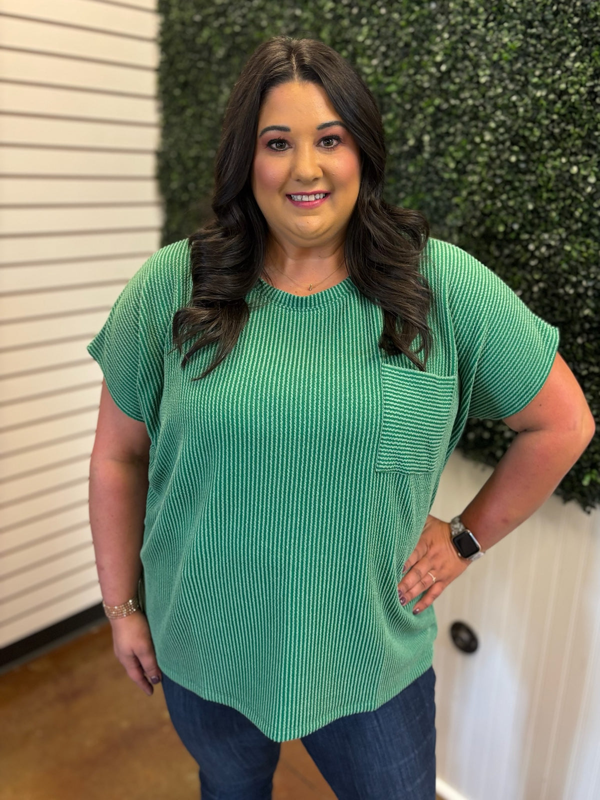 Essential Pocket Top - Plus