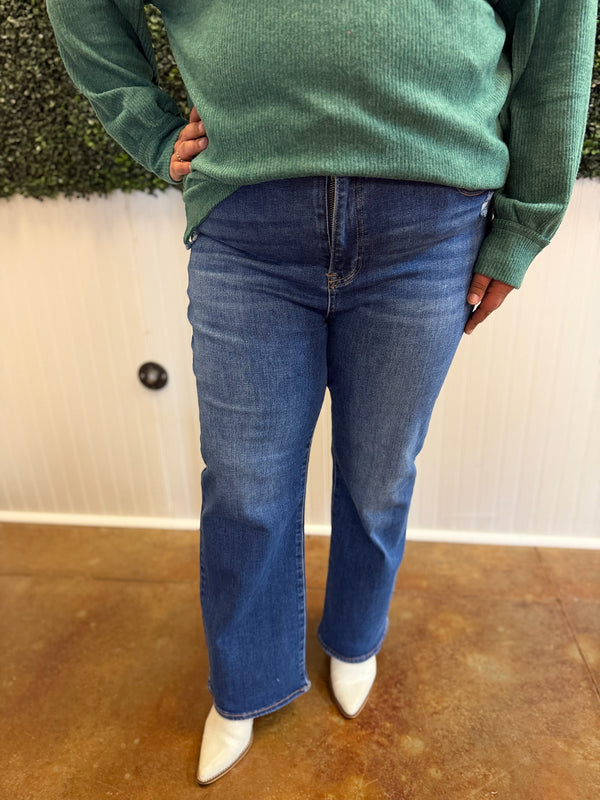 Carson Crop Flare Jean - Risen (PLUS)
