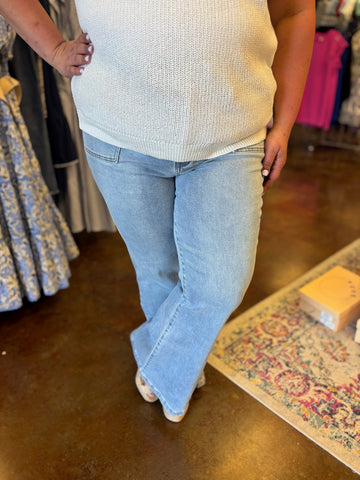 Rowan High Rise Flare Jean - Risen (Plus)