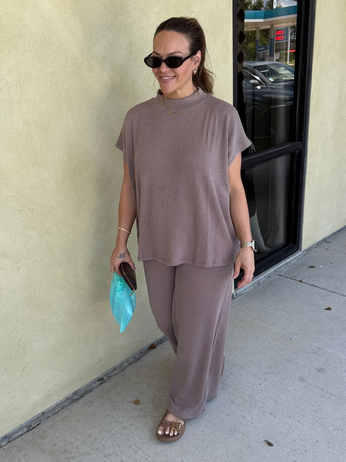 Refined Routine Ribbed Set
