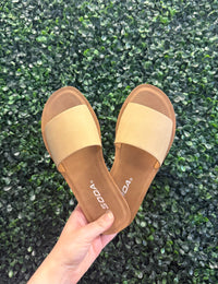 Efron Sandal
