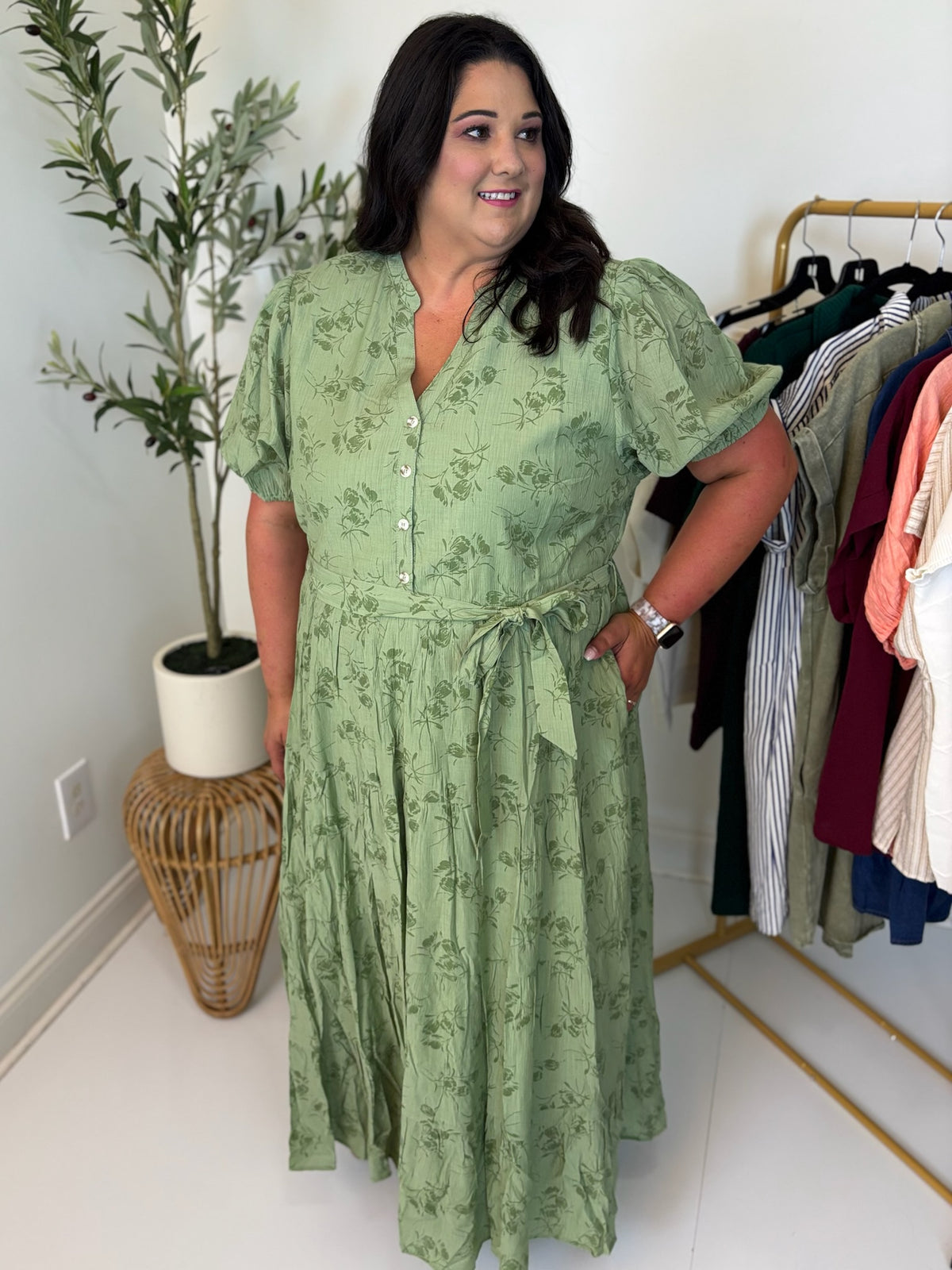 Fern & Fable Midi Dress - Plus
