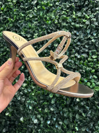 Patricia Heel