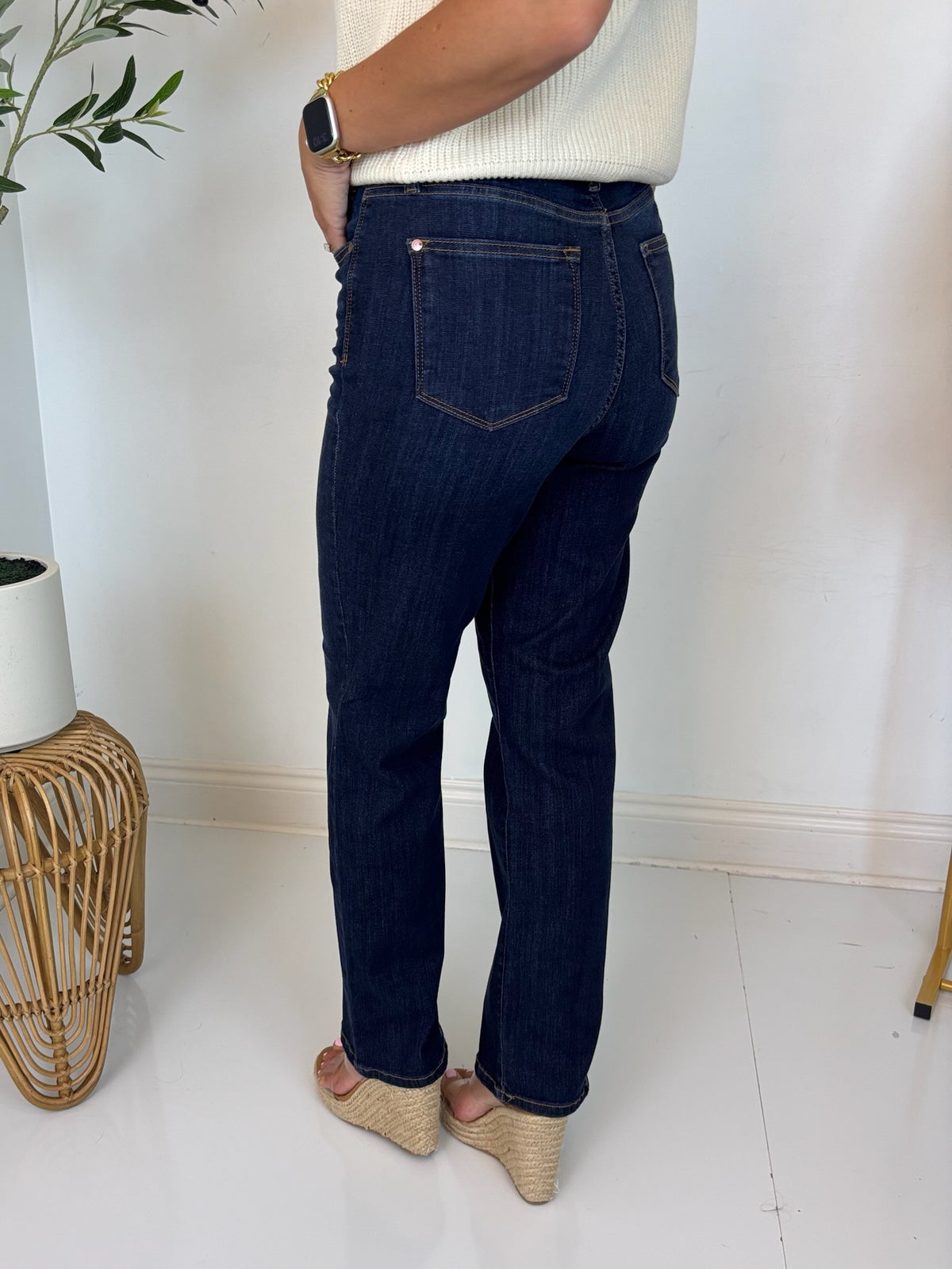 Shiloh Straight Leg Jean - Judy Blue
