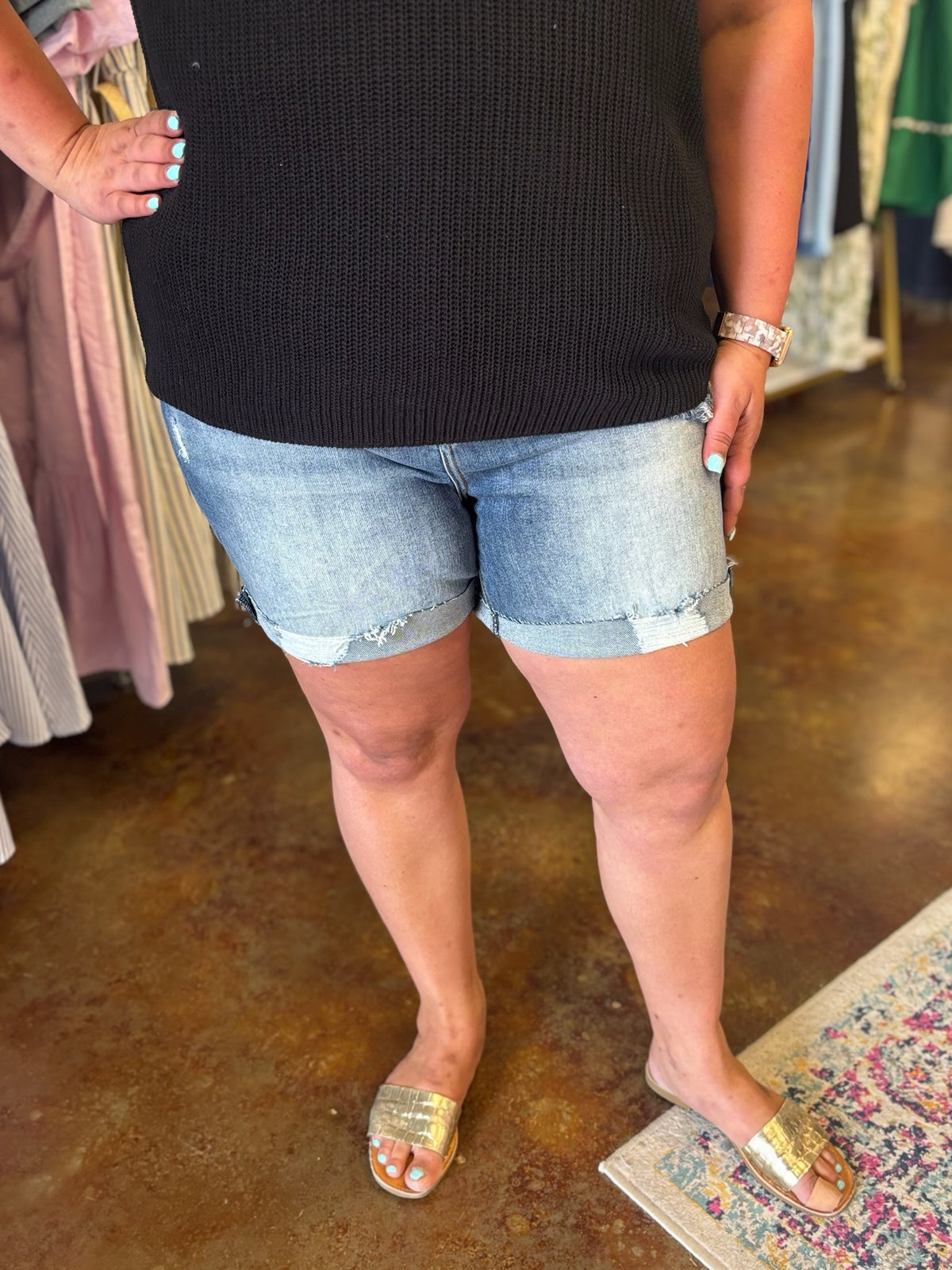 Daphne Distressed Denim Short - Risen (Plus)