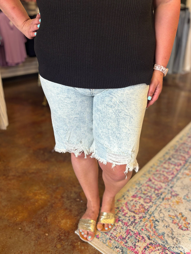 Amelia Acid Wash Bermuda Short - Risen (Plus)