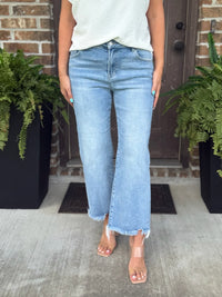Claire Crop Straight Jean - Risen
