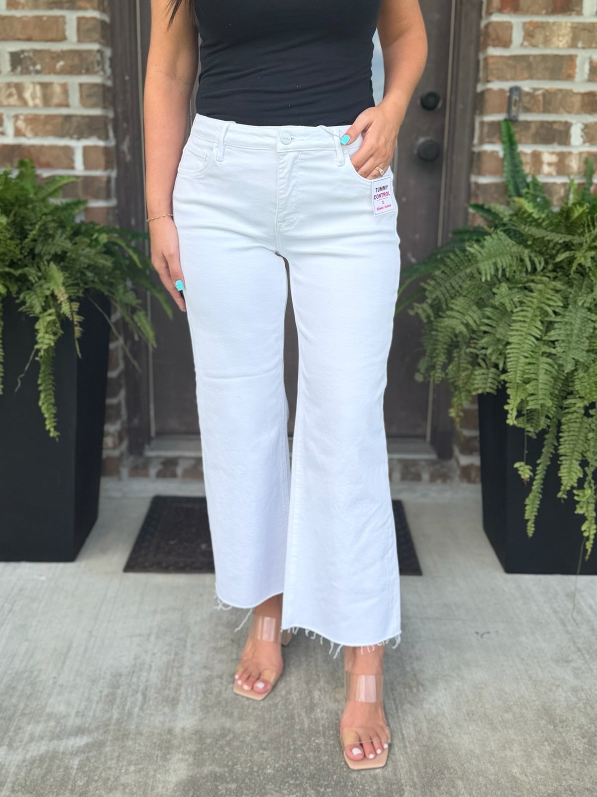 Aspen Ankle Straight Jean - Risen