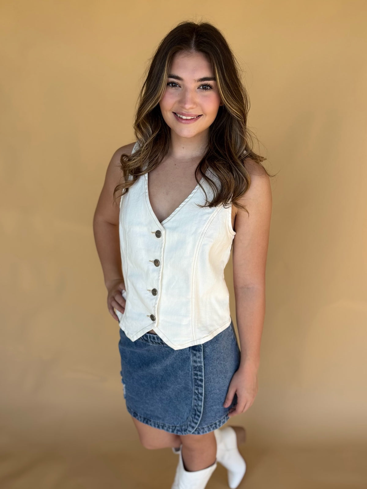 Everyday Edge Denim Vest - Risen