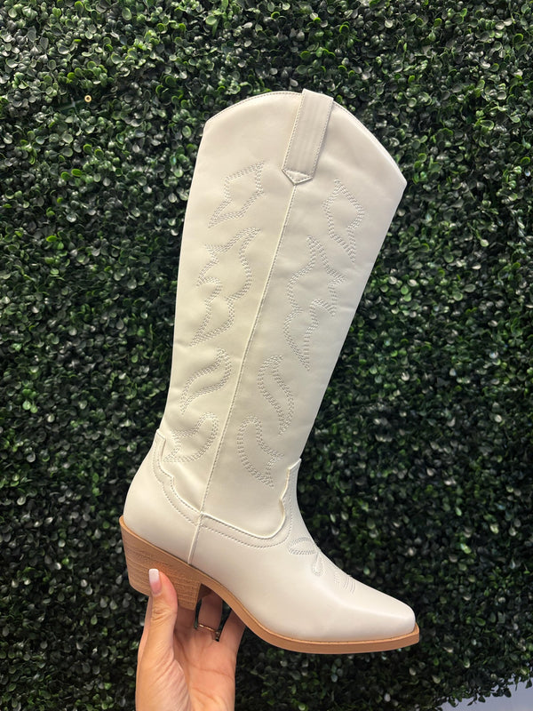 Zahara Boot
