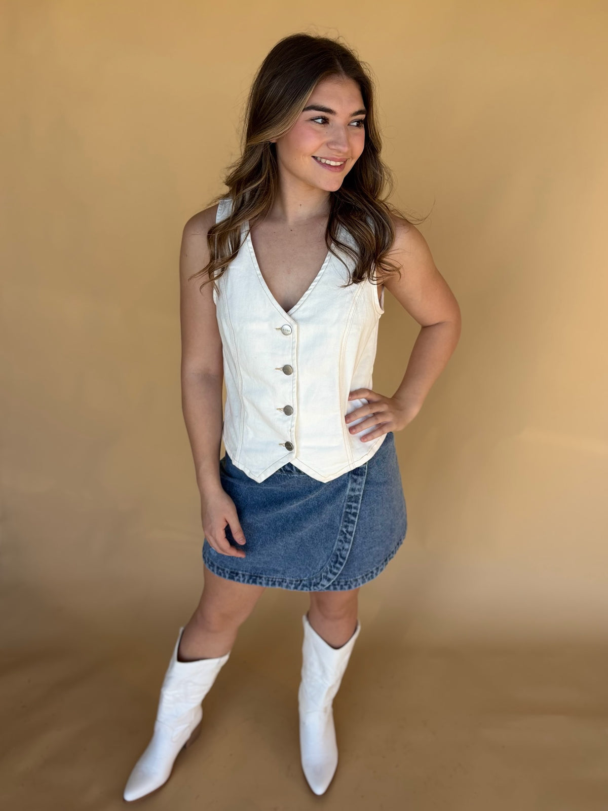 Everyday Edge Denim Vest - Risen