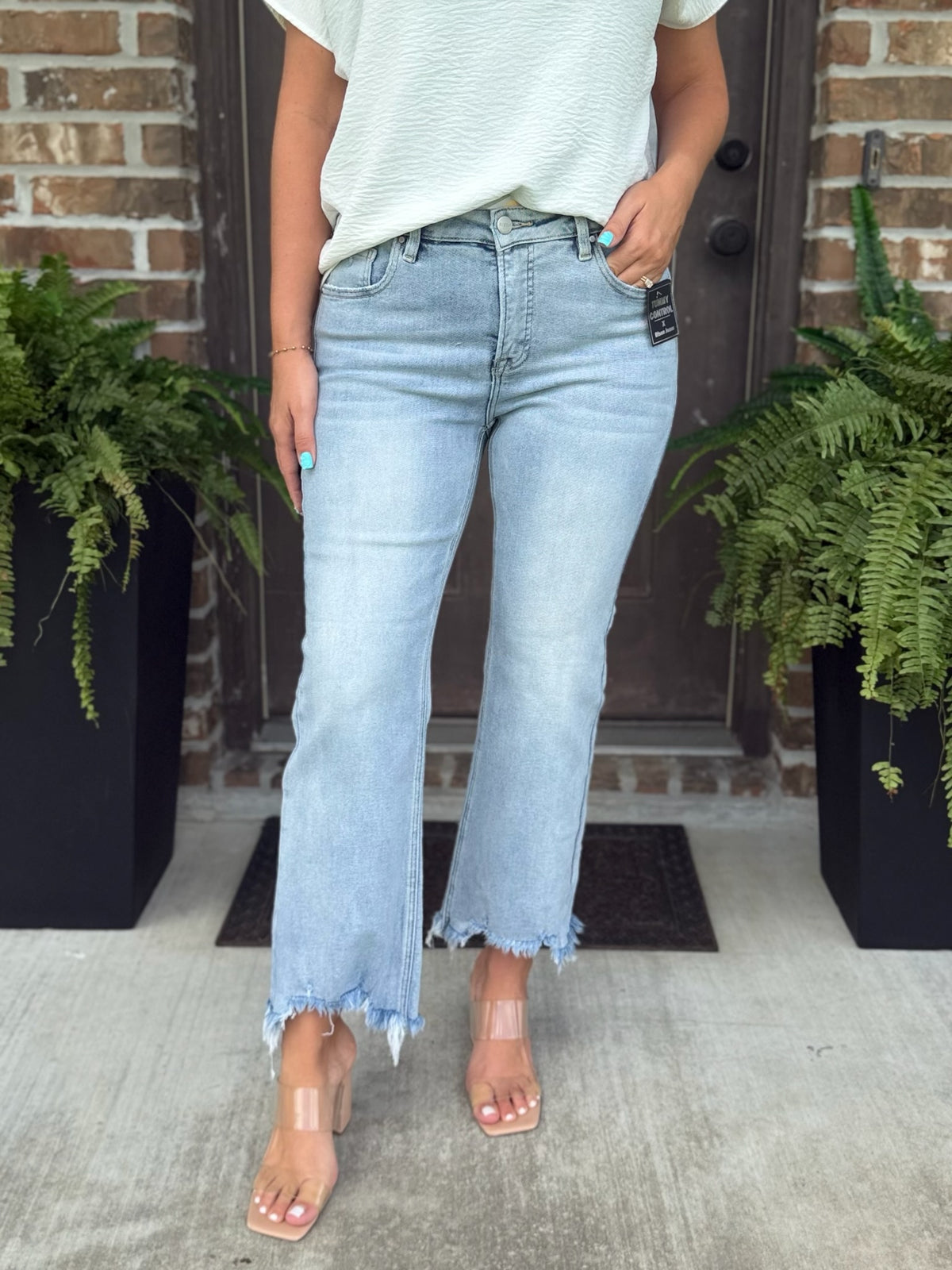 Josie Straight Leg Jean - Risen