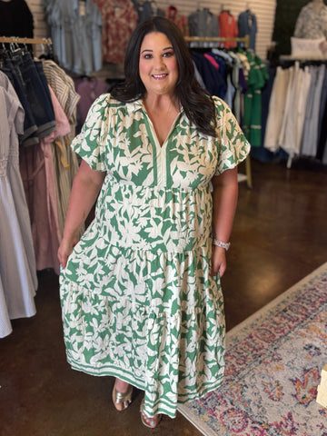 Botanical Babe Midi Dress - Plus