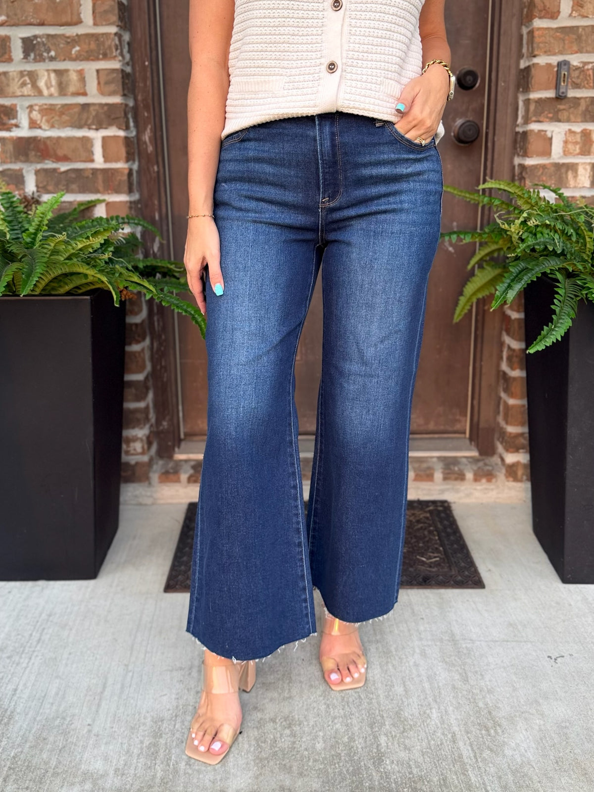Cassie Crop Wide Leg Jean