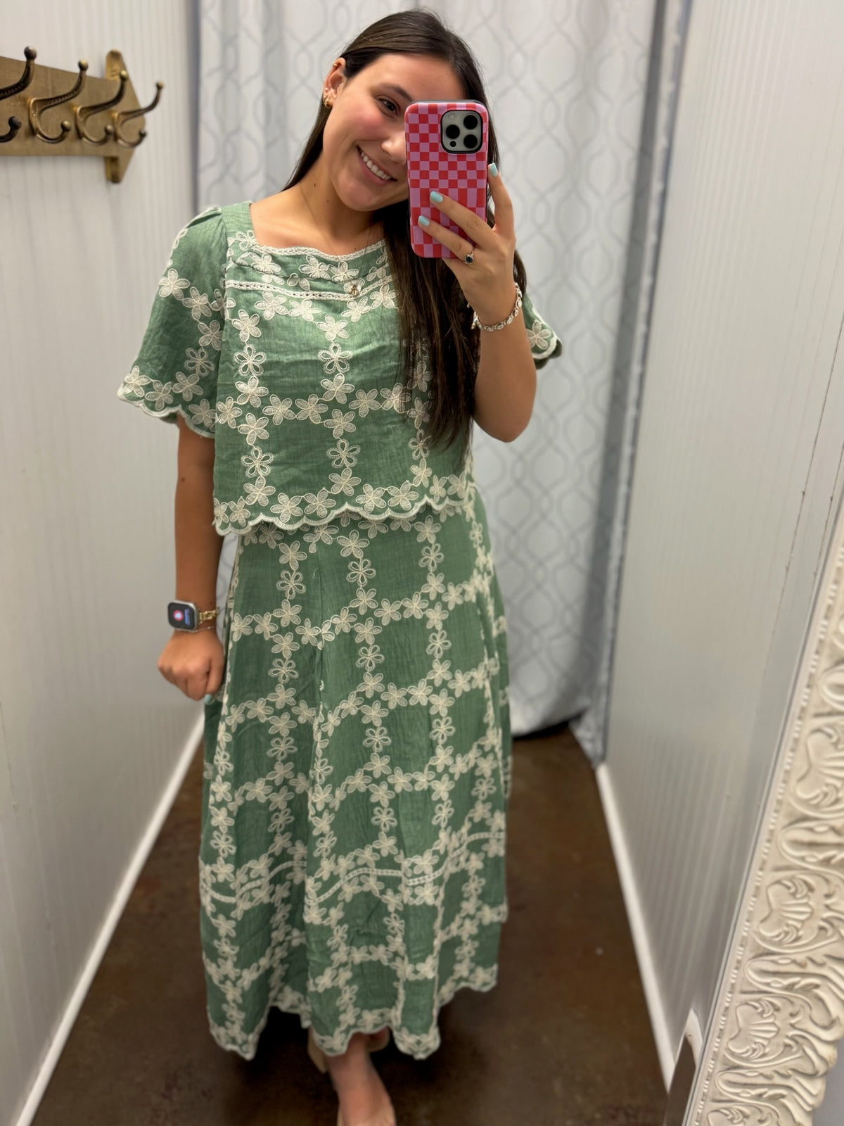 August Afternoons Embroidered Set