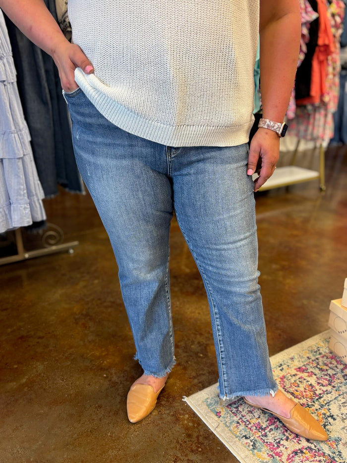 Mollie Raw Hem Straight Leg Jean - Risen (Plus)
