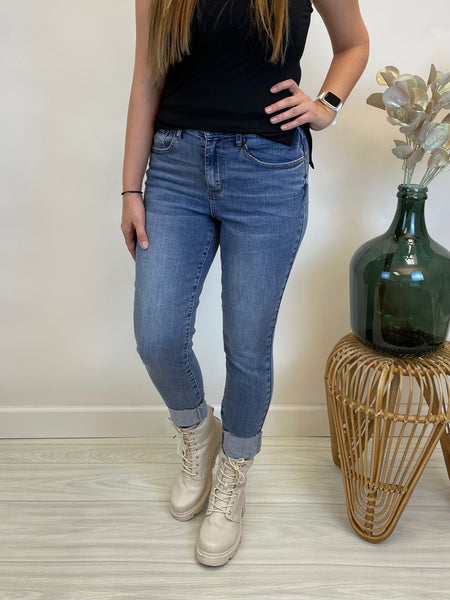 Raya Relaxed Fit Jean - Judy Blue
